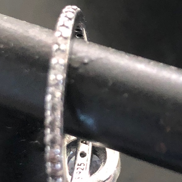 Pandora Ring - Picture 2 of 3